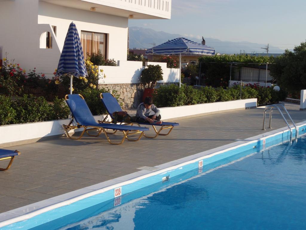 Villas Michalis Chorafakia Bagian luar foto